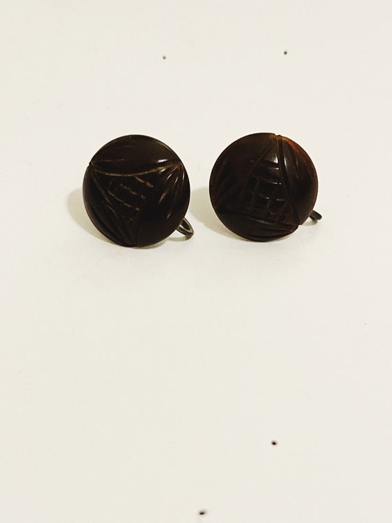 Vintage Lucite Clip On Earrings Round Brown Butto… - image 2