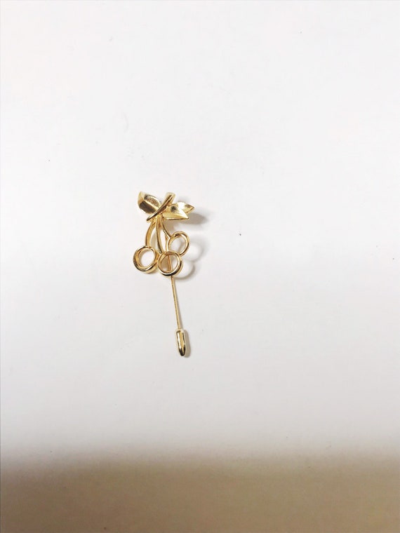 Vintage Cherry Stick Pin Lapel Hat Pins Gold-tone… - image 10