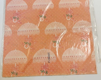 Papier cadeau vintage Hallmark pour la douche nuptiale : parapluies roses rétro