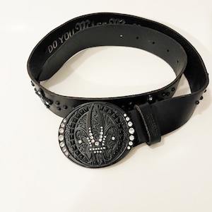 Vintage Black Leather Belt Retro Belt Vtg 1990s Country Western Black Sequin Engraved Buckle Funky Belt Men Accessories Crest Studded Belt