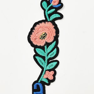 Flower Patch Floral Applique Patch Character Patch Iron On Novelty Patch Badge Patch Jacket Patch Embroidered Patch Pink Blue Flowers