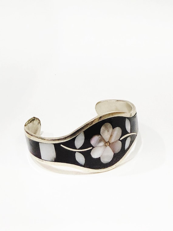 Vintage Mexico Cuff Bracelet Black White Floral Mother of Pearl