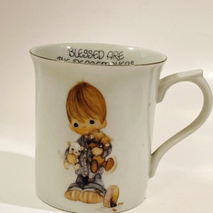 Vintage Precious Moments Mug “Blessed Are The Peacemakers”, 1978 Jonathan & David, Enesco Precious Moments 1970s mug