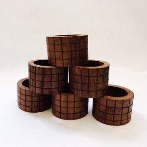Vintage Carved Wood Napkin Rings - Set of 6 - Rustic Cabin Decor