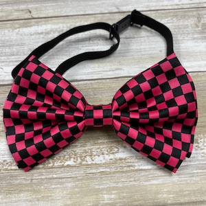 Black Hot Pink Checker Color  Bowtie / Wedding BowTie / Adults BowTie/ Clip on Bowtie Adjustable