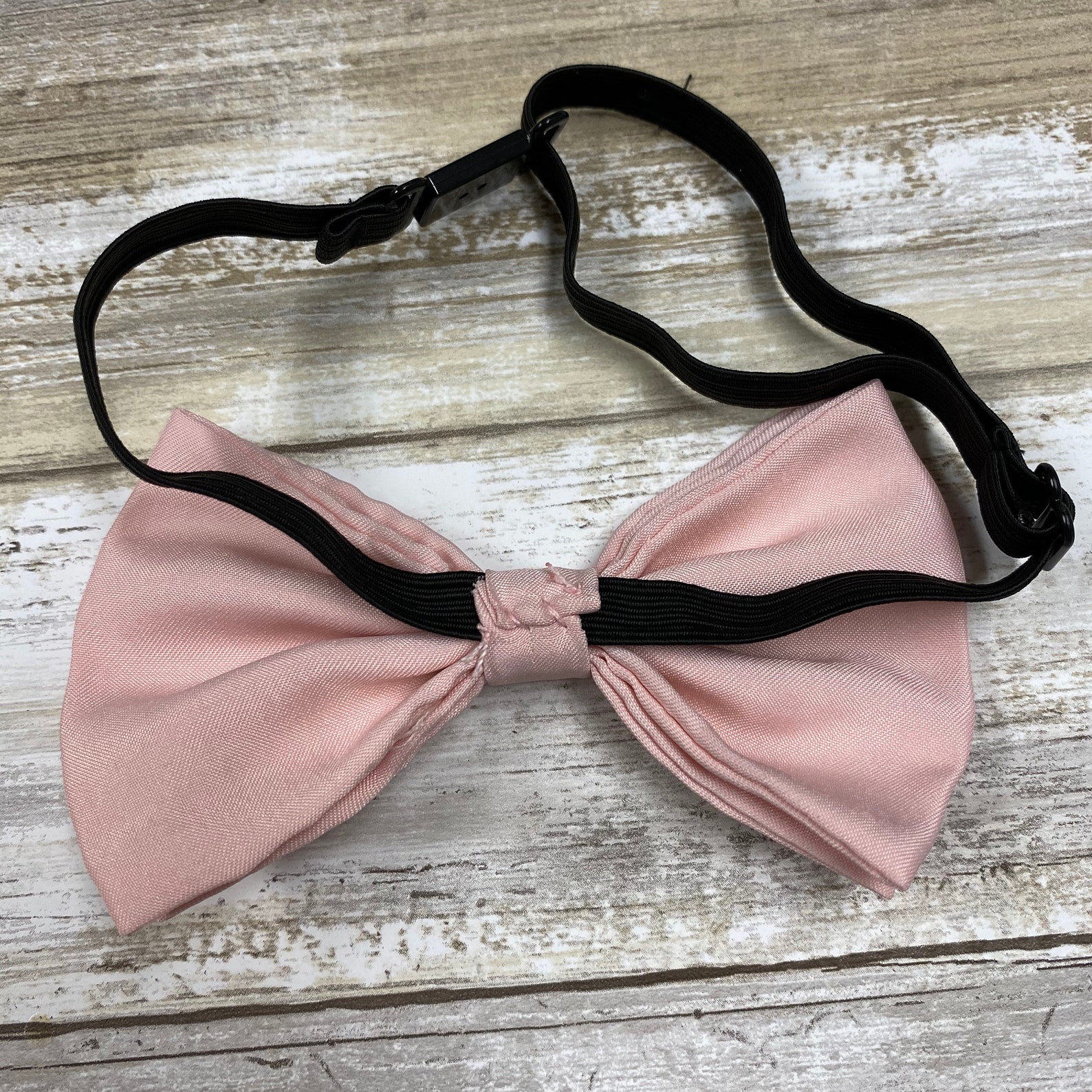 blush and bowtie weddings