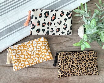 Small Zipper Pouch, Essentials Bag, Grab and Go Bag, Toiletry Bag With or  Without Chapstick Keychain and Monogramming 