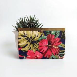 Cartera estilo clutch hecha a mano, monedero grande con ranuras para tarjetas y bolsillo para monedas con cremallera