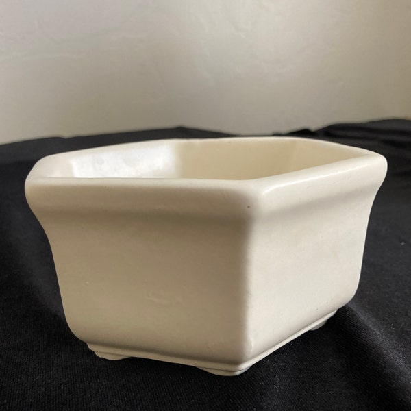 Vintage White Ceramic Planter Pottery Haegar 3 x 6" Hexagonal Pot #4002  Succulents Bonsai Made in USA Like New