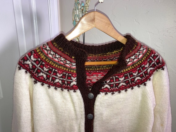 Vintage Handknit Fair Isle Cardigan Sweater Woman… - image 5