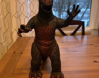 1997 Dormei Godzilla Red Version 15” Complete