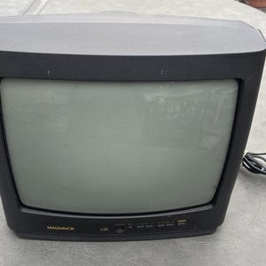 Magnavox Vintage 2002 Mt1331b 13" CRT koaxial spel-TV - Ingen fjärrkontroll *Testad*