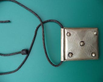 Morocco Maroc Antique Berber necklace ,  Berber silver Amulet Box Hirz Pendant