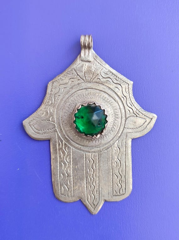 Morocco Maroc Marokko berber silver khamssa , Necklace Amulet Talisman Pendant,Khamssa antique tribal jewelry