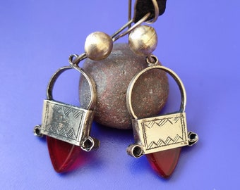 Marokko,Moroccan Antique Tuareg Silver Ingall Cross Red Glass Earrings