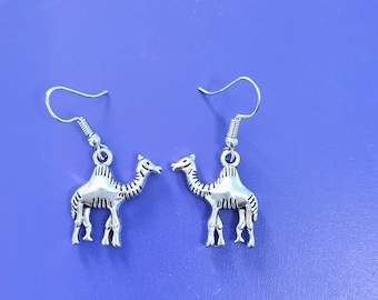 Christmas gift Maroccan Morocco Silver plated camel chameau earrings , exquisite jewelry gift for her