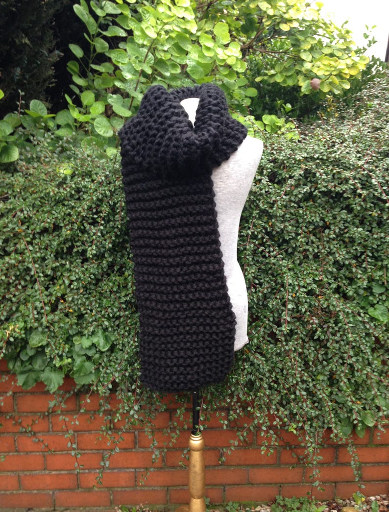 Men Scarf Chunky Knit Scarf Black Knit Scarf Chunky Yarn Hand