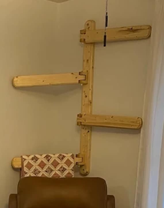 Swing Arm Wall Mounted Quilt Rack 