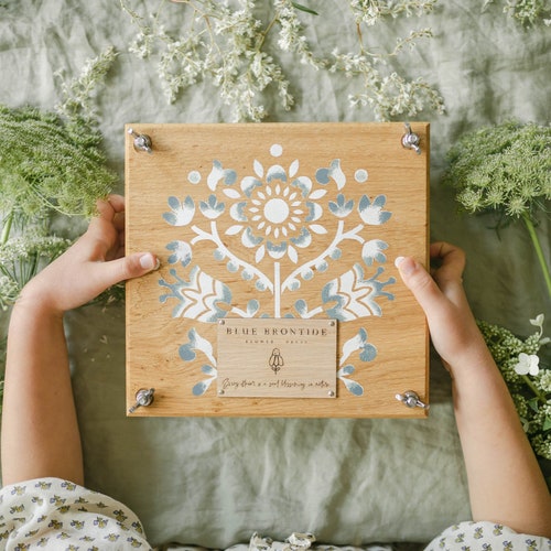 Large Flower Press - Scandi - Nature Press - Wooden Botanical Press - Nature Lovers Gifts