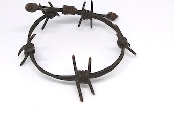 Leather barb wire bracelet. Handmade in the real Wild West!