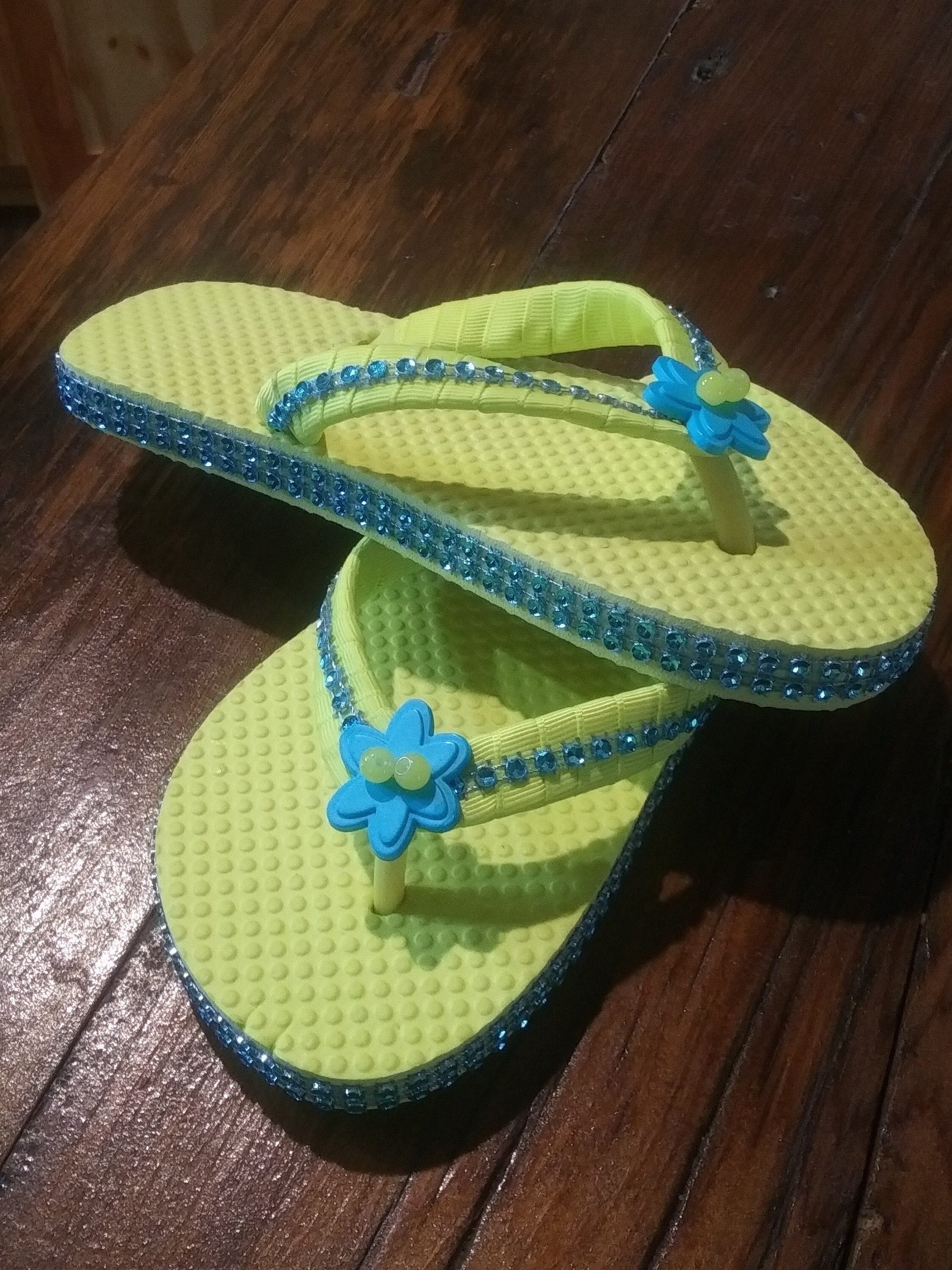 yellow flower flip flops