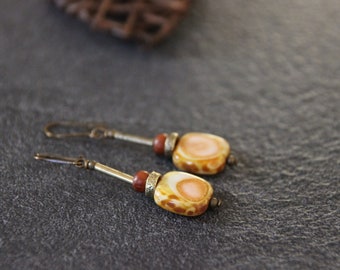 Fine earrings, ethnic earrings, minimalist jewelry, ethnic jewelry, discreet jewelry, fine earrings