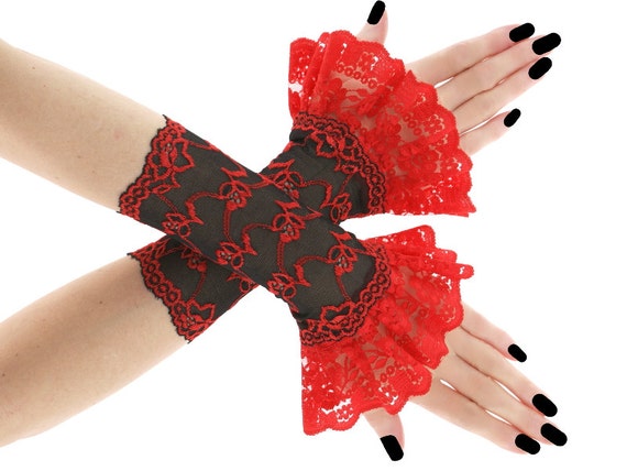 Black lace fingerless gloves Short black lace gloves Accessoires Handschoenen & wanten Avondhandschoenen & chique handschoenen 