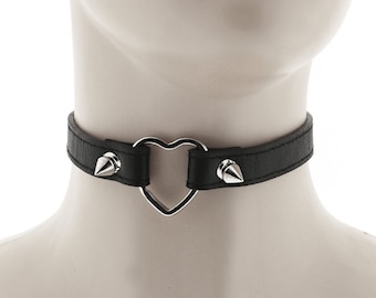 heart ring choker, punk necklace, black spiked choker, black vegan leather collar, choker necklace, all black collar with adjustable buckle