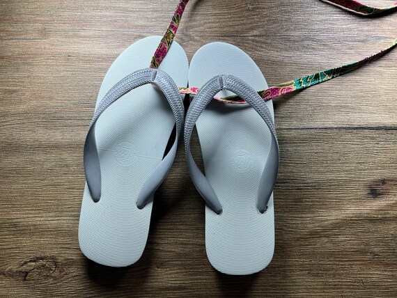 Natural rubber best sale sandals