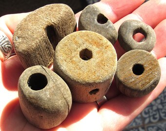 6 Vintage Driftwood Curiosity Pieces / Antique Wooden Beads / Beach Home Decor / Upcycled Beach Finds