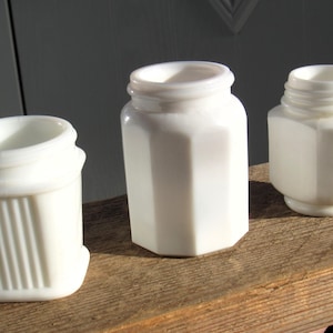 Set of 3 Vintage Milk Glass Beauty Jars / Three Faceted 1940s White Glass Cold Cream Pots / Retro Home Bedroom Decor