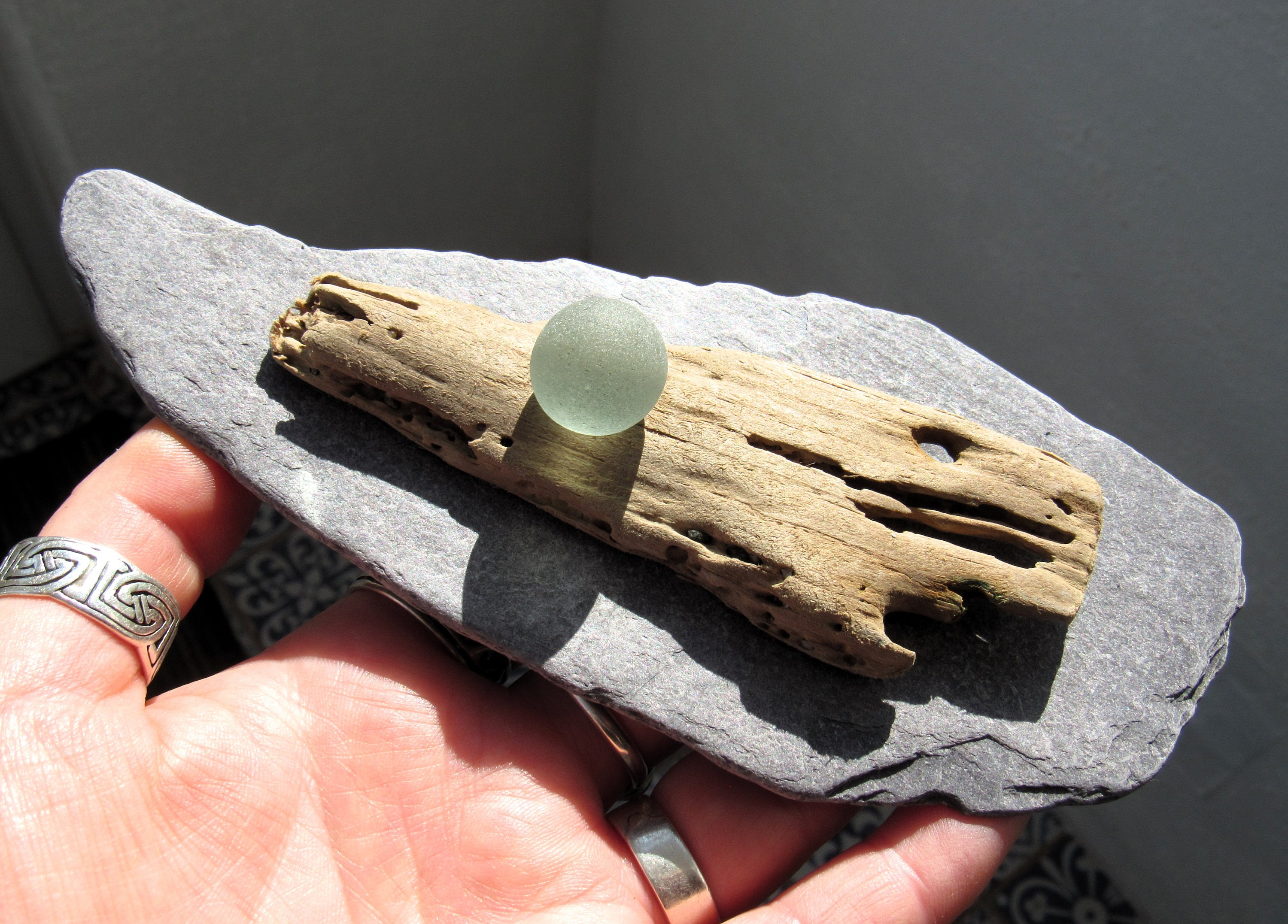 Driftwood With Slate – Your Fish Stuff