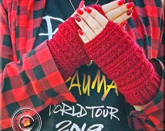 BRIGHTON Fingerless Gloves, Crochet Pattern, Crochet Fingerless Gloves Pattern, Crochet Wrist Warmers, Crochet Gloves, Texting Gloves