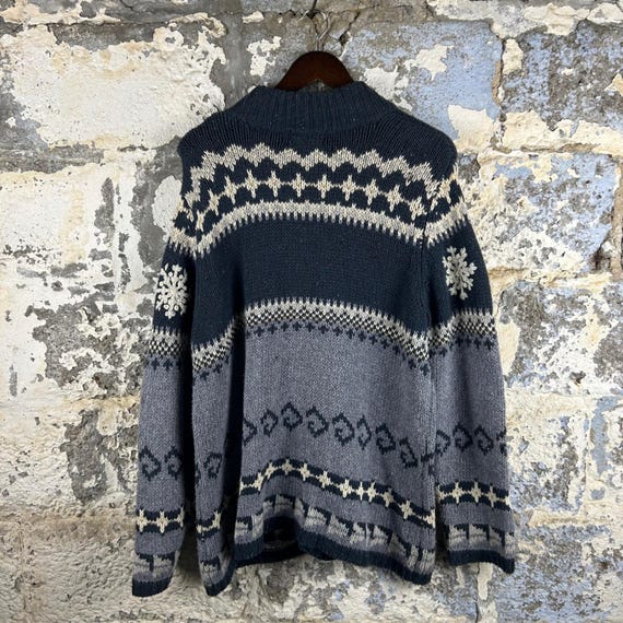 Vintage Basic Editions Holiday Snowflake Fair Isl… - image 2