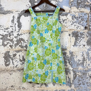 city triangles green dress City Triangles Dress, Vintage Dress, Green Dress, Red Dress Official  Website