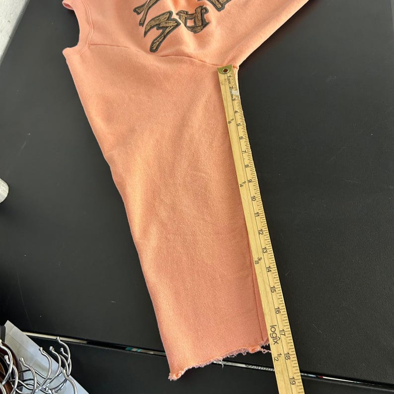 Sudadera con gráfico recortado vintage de los 90, color naranja, con guitarra Wildwood Music, talla grande imagen 4