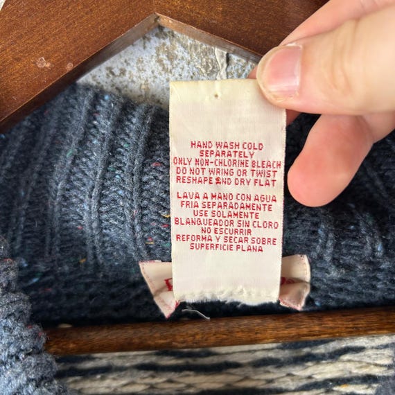 Vintage Basic Editions Holiday Snowflake Fair Isl… - image 4