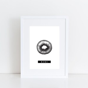 Hübsche Kiwi – schwarze und weiße Früchte