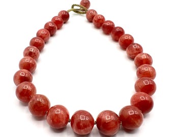 Collar de cuentas de calcita fresa / Anudado a mano / Sin metal / Pieza llamativa con gema rosa natural