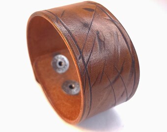 Hand Tooled Leather Arm Cuff – 1.5" Wide Adjustable Bracelet for Cosplay, Bushcraft & Steampunk Wear