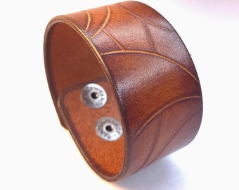 Hand Tooled Leather Arm Cuff – 1.5" Wide Adjustable Bracelet for Cosplay, Bushcraft & Steampunk Wear