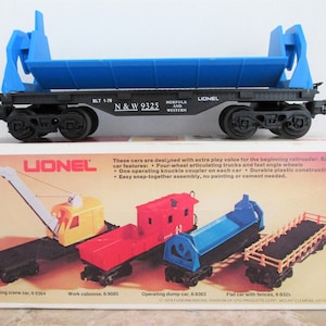 Lionel Norfolk & Western Operating Dump Car - Lionel Rolling Stock - No. 9363 - 1979 Lionel Dump Car - O/O-27 Scale