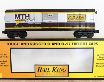 MTH Railroaders Club Boxcar  - MTH Rolling Stock - No. 30-7423 - 1998 MTH Boxcar - O/O-27 Scale
