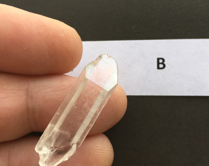 Clear Quartz Receiver Crystal, Natural Unpolished Quartz Crystal Point Wand Tip, Meditation Crystal, Channeling Quartz, Crystal Grid