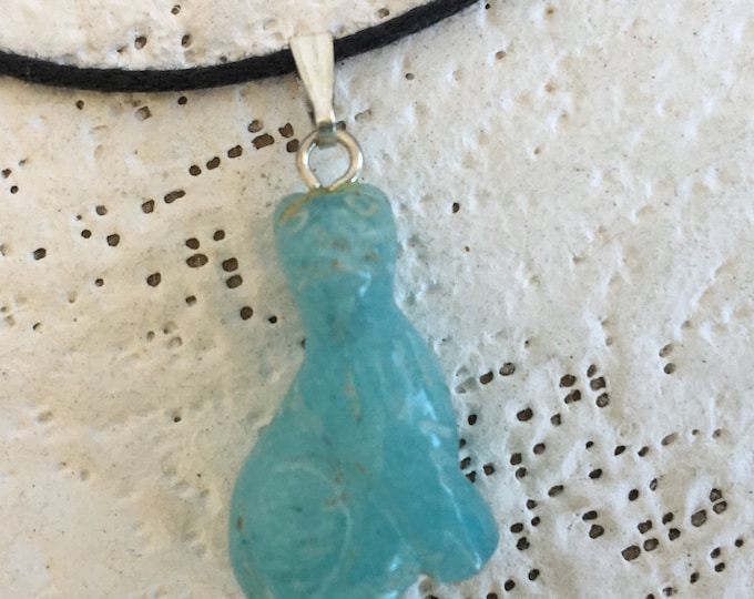 Blue Aventurine Cat Pendant, Blue Aventurine Gemstone Cat Necklace, Blue Stone Aventurine Carved Kitty Cat, Kitten Cat Charm Bead