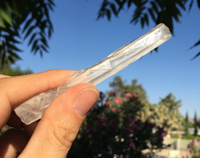 Rare Singing Quartz Empath / Key Crystal, Clear Quartz Crystal w/ No Point, Rare Singing Crystal, Natural Unpolished Clear Quartz Wand