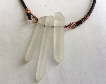 Quartz Necklace Three Crystal, Natural Quartz Pendant, Bohemian Crystal, Boho Quartz Necklace, Brazilian Quartz Pendant, 3 Crystal Necklace