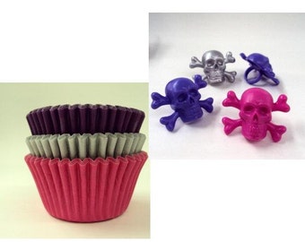 Great for a Halloween trick or treat Baking Cups 2 inch Set of 50 Grinning Skull Standard Size Cupcake Liners