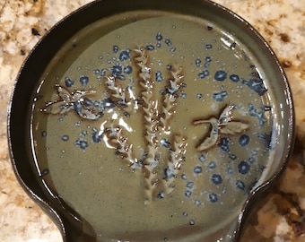 Pottery Spoon Rest: Handmade Kitchen Decor