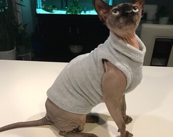 Sphynxcature. Cat clothing,Light grey fleece sweater